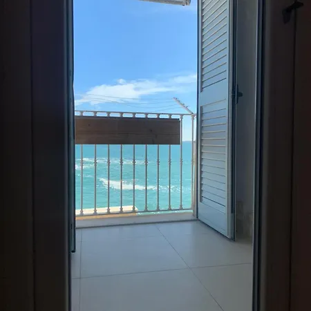 Virgin Mare 지오비나조
